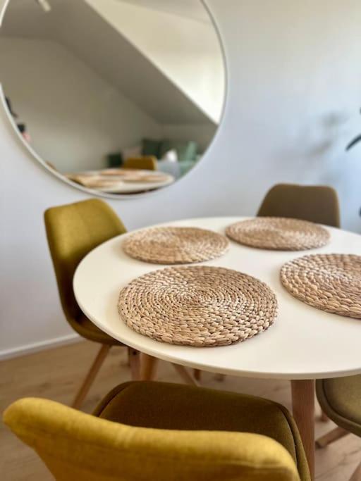 City-apartment, Messe Und Airport Bequem Erreichbar * Düsseldorf
